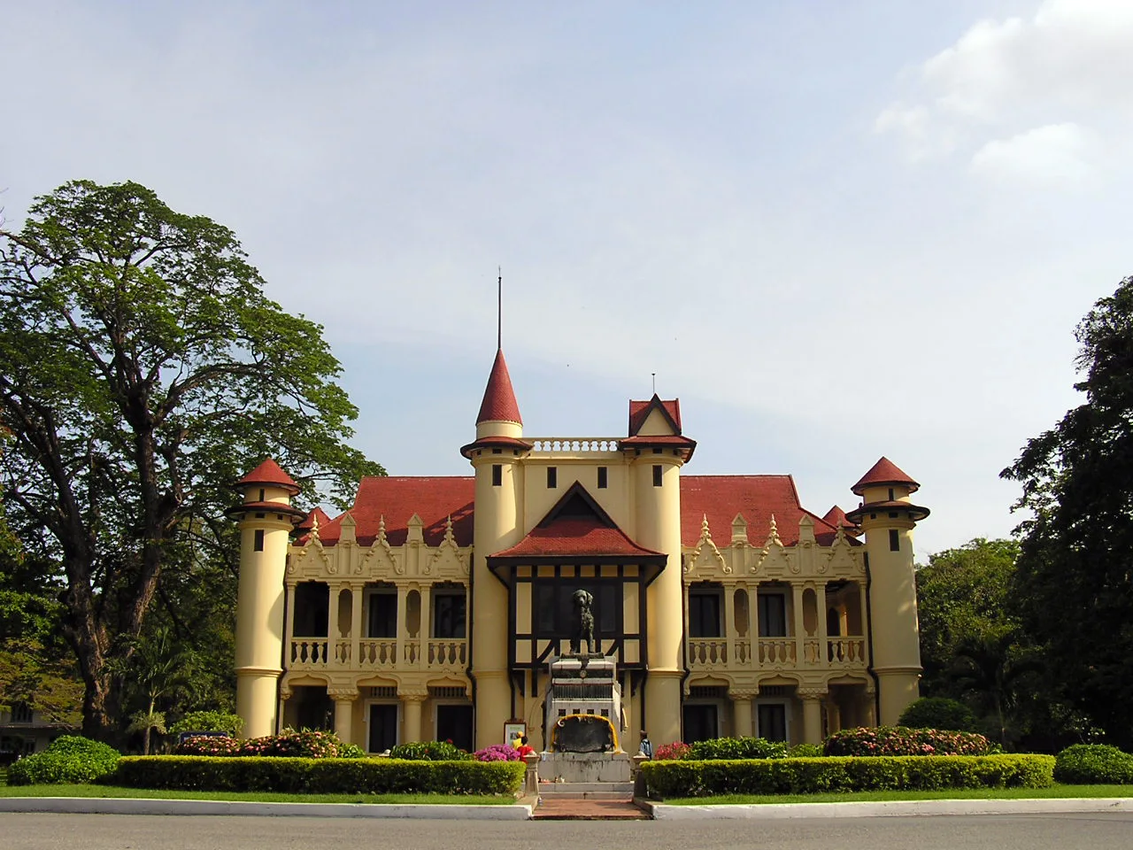 Palais Sanam Chandra
