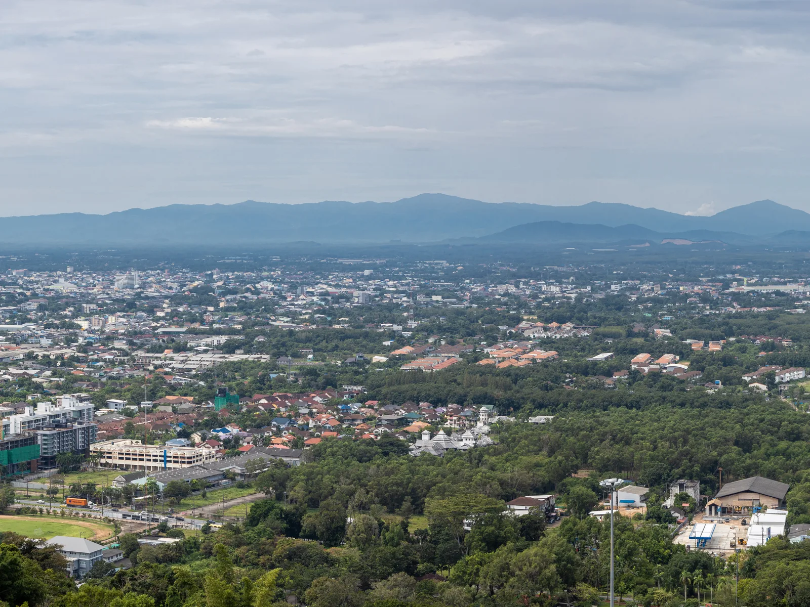 Vista de Hat Yai desde el parque municipal