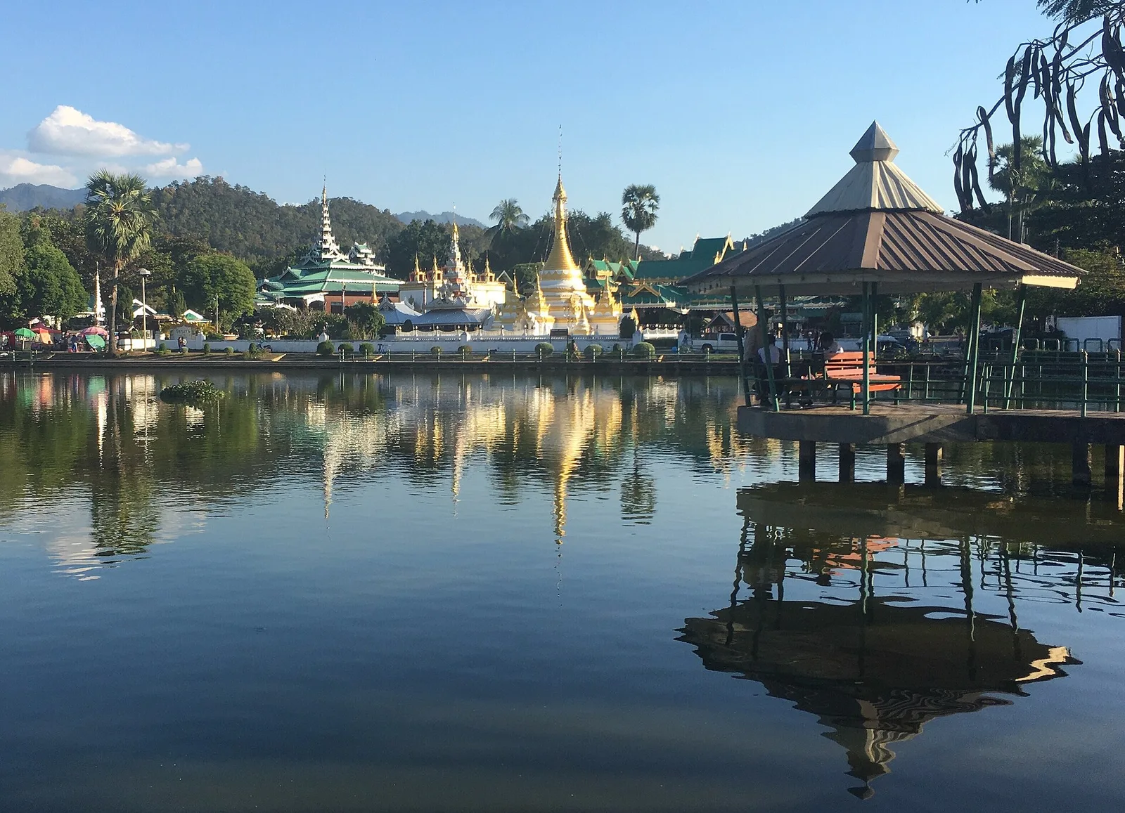 Chong Kham Lake