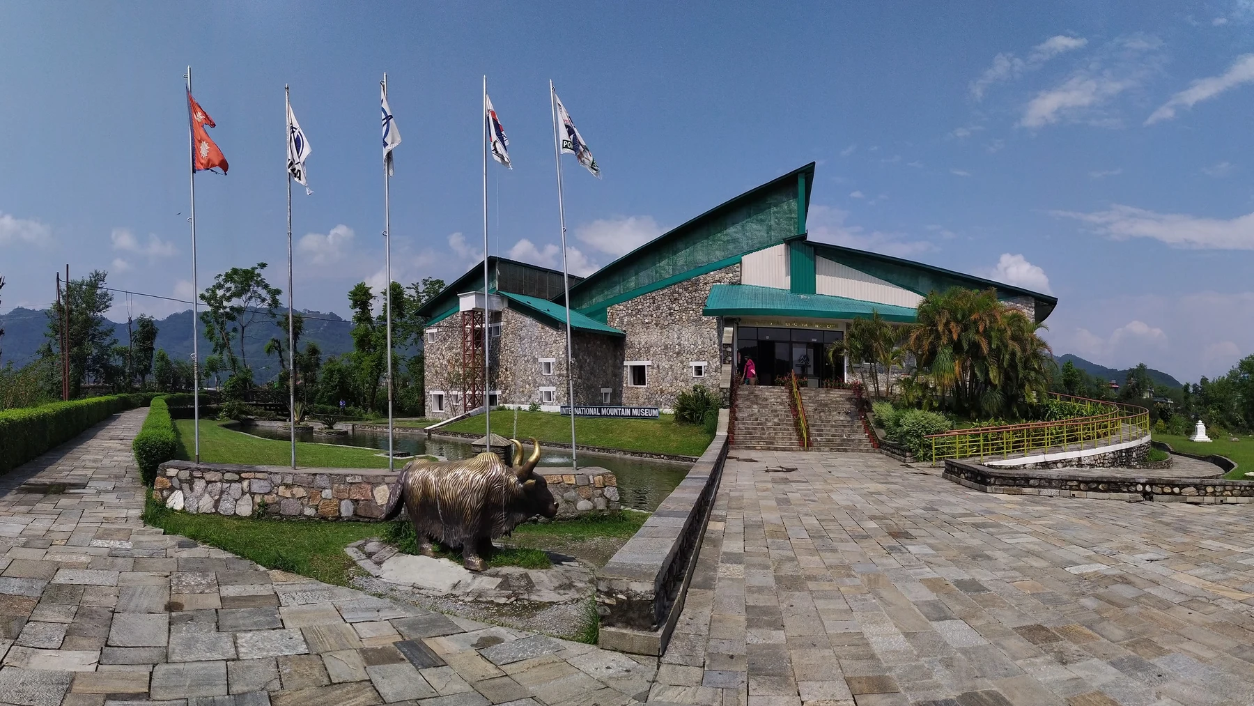 Edificio del Museo Internacional de la Montaña en Pokhara