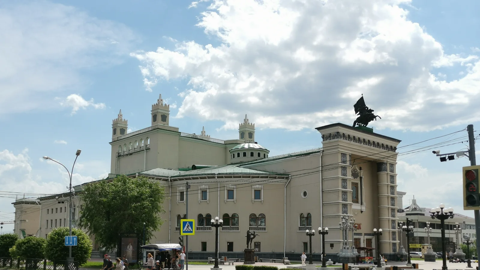 Teatro de Ópera y Ballet de Buriatia