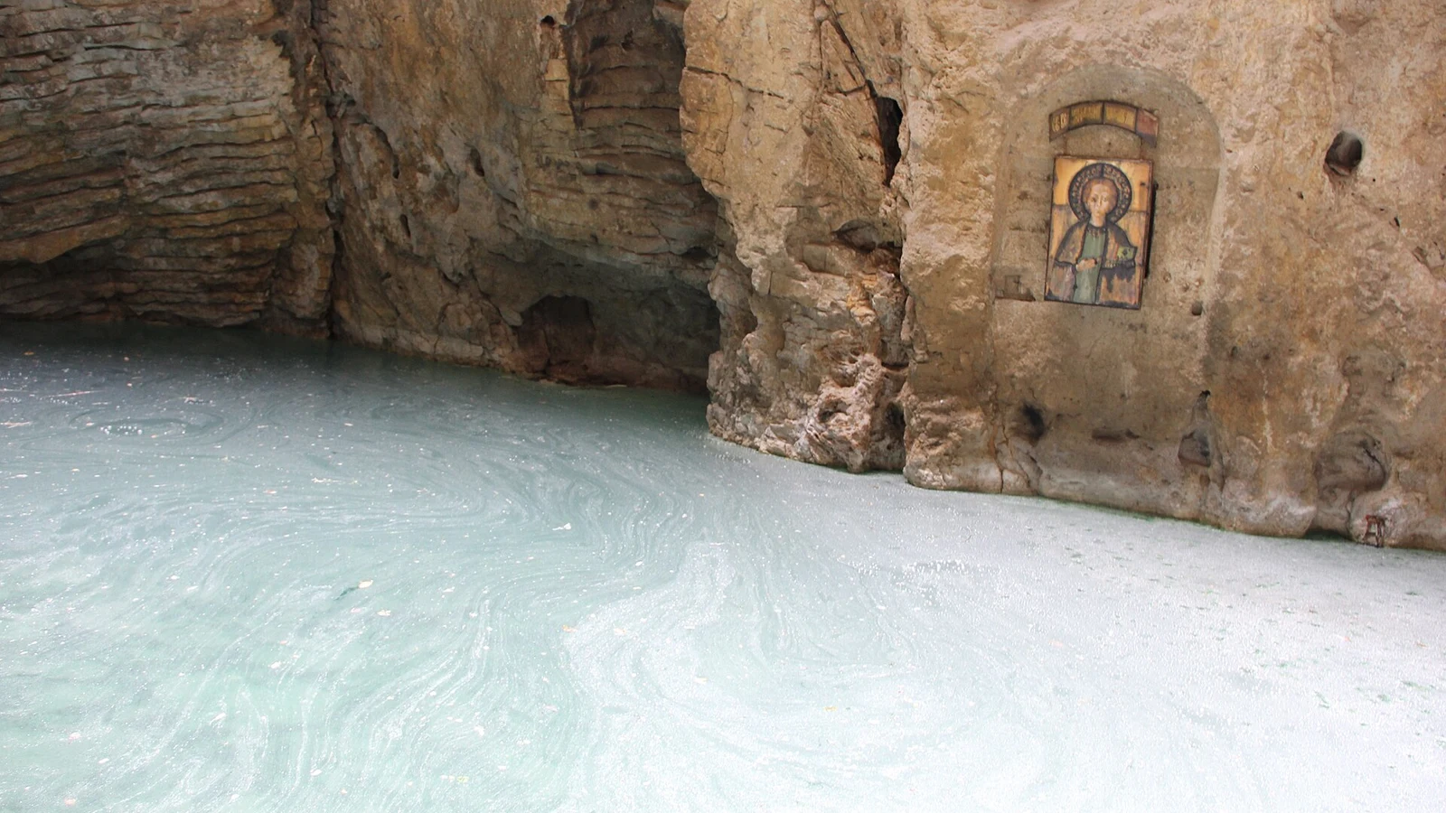 Lac souterrain Proval