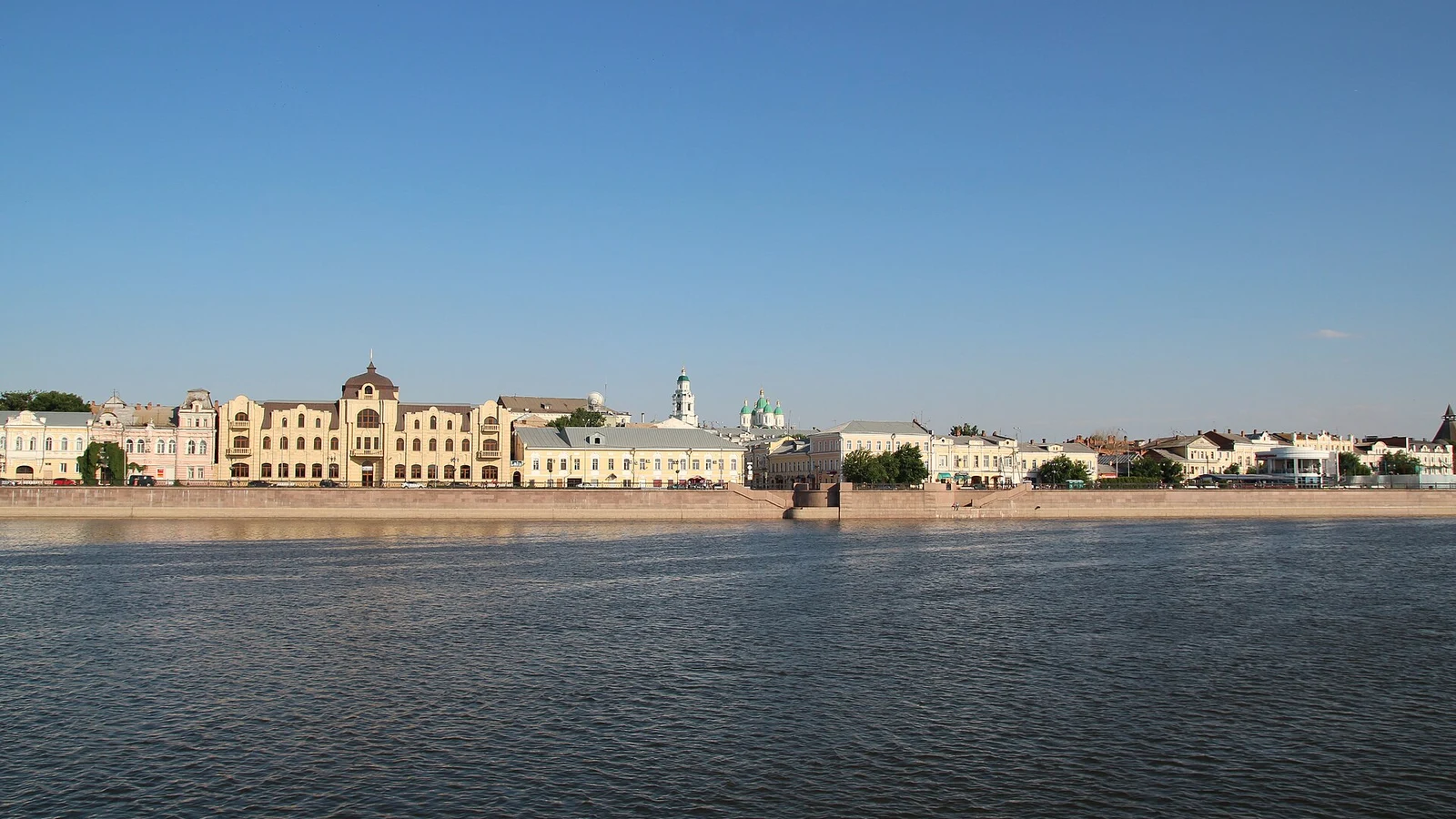 Quai Petrovskaya