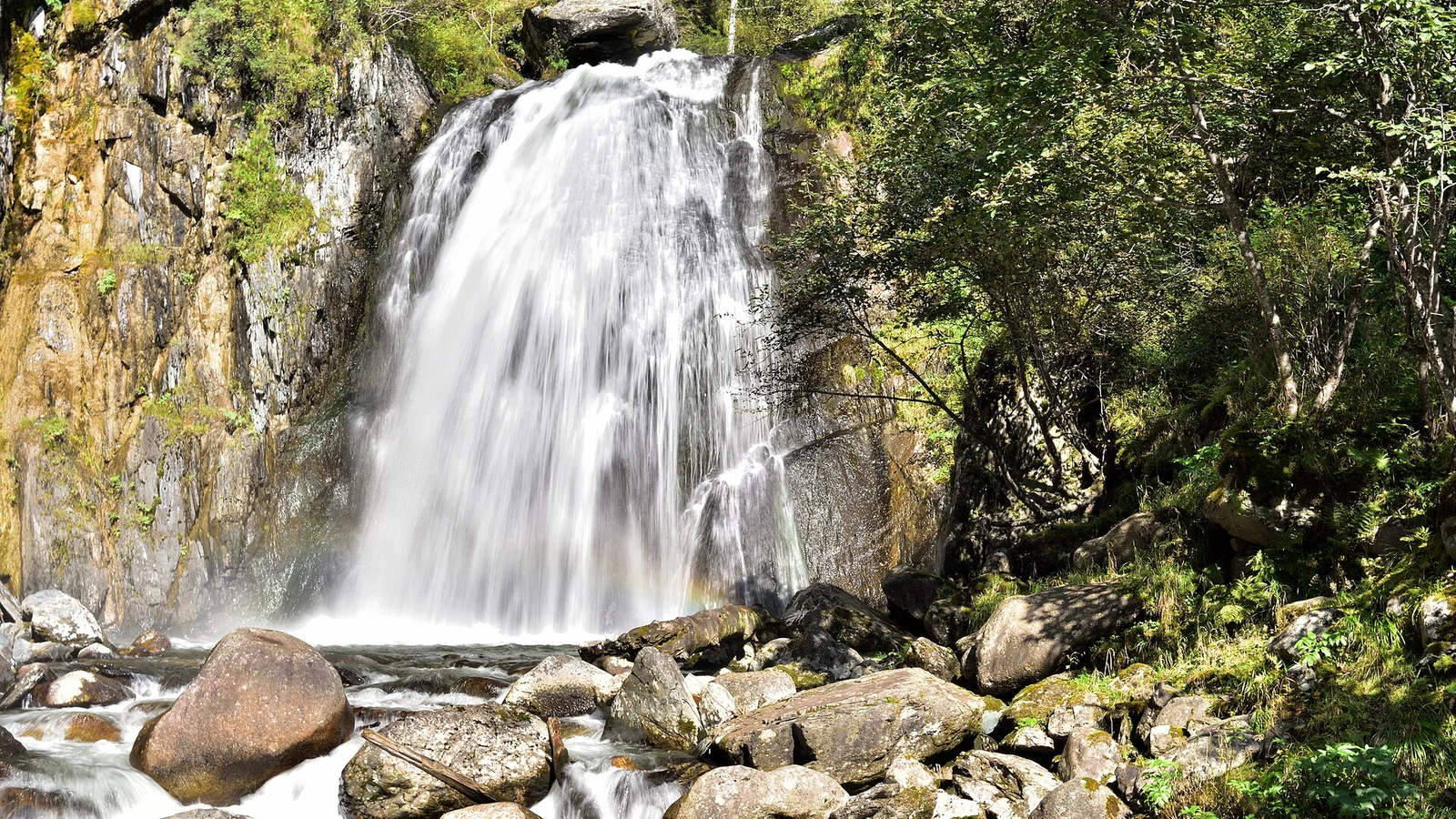 Cascade Korbou