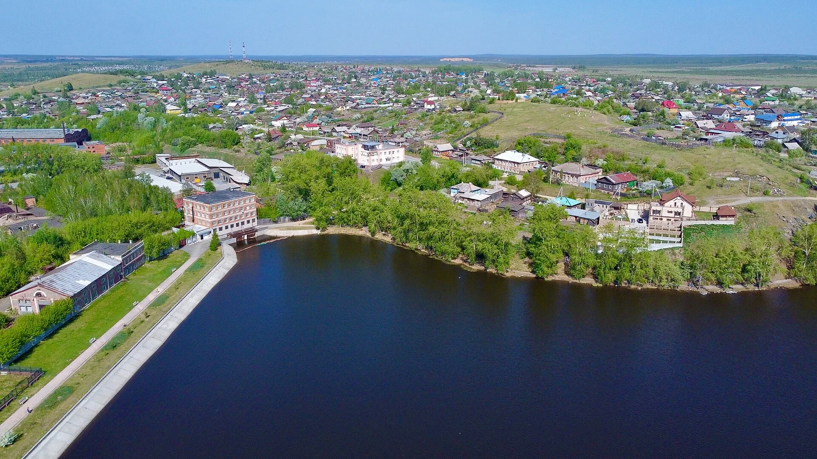 Étang et barrage des forges de Neviansk