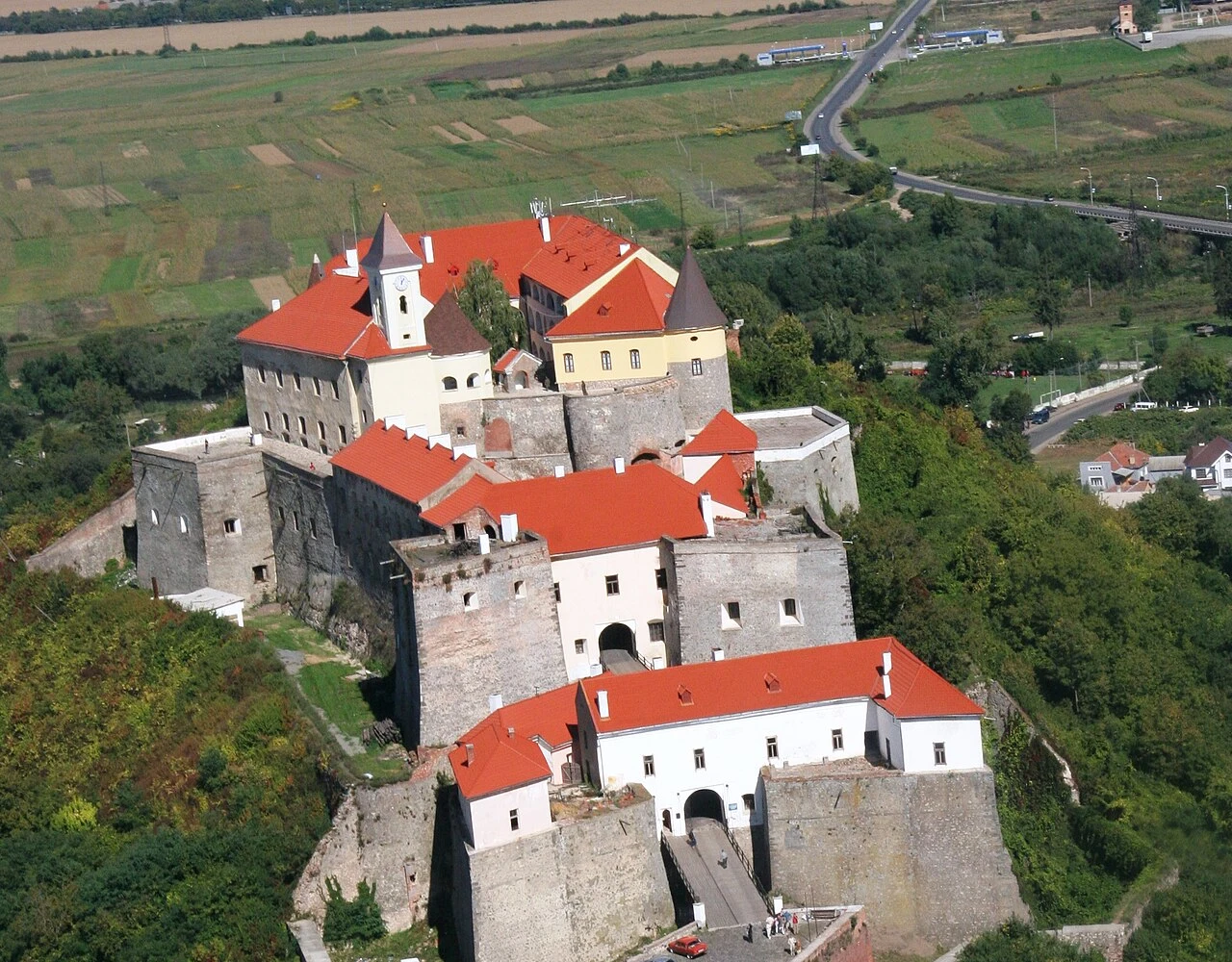 Château de Palanok — Photographie patrimoniale : elle ne garantit pas l’état actuel du lieu.