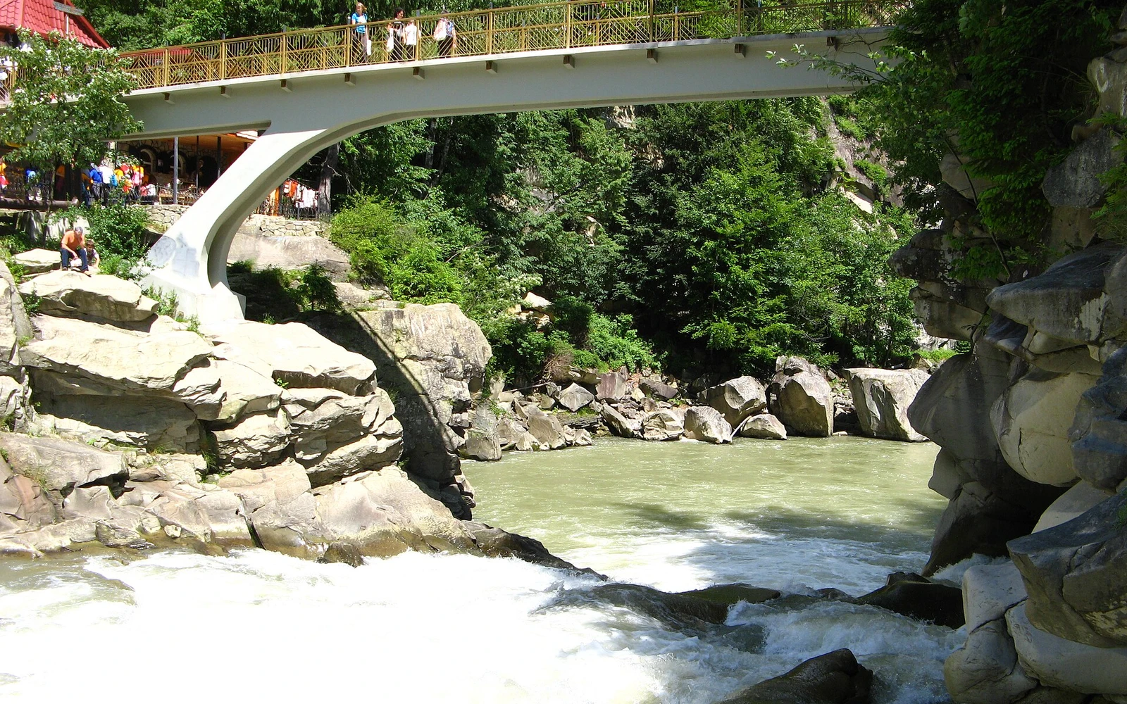 Cascade Probiy — Photographie patrimoniale : elle ne garantit pas l’état actuel du lieu.