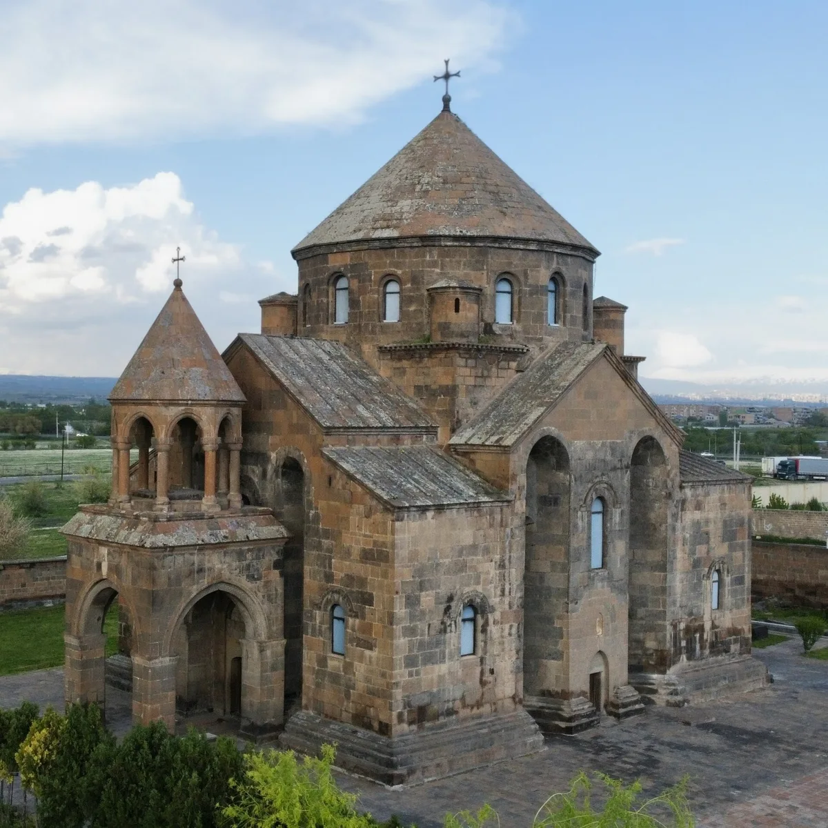 Église Sainte-Hripsimé
