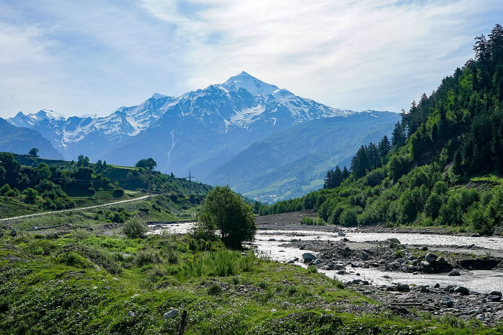 Massif du Tetnuldi