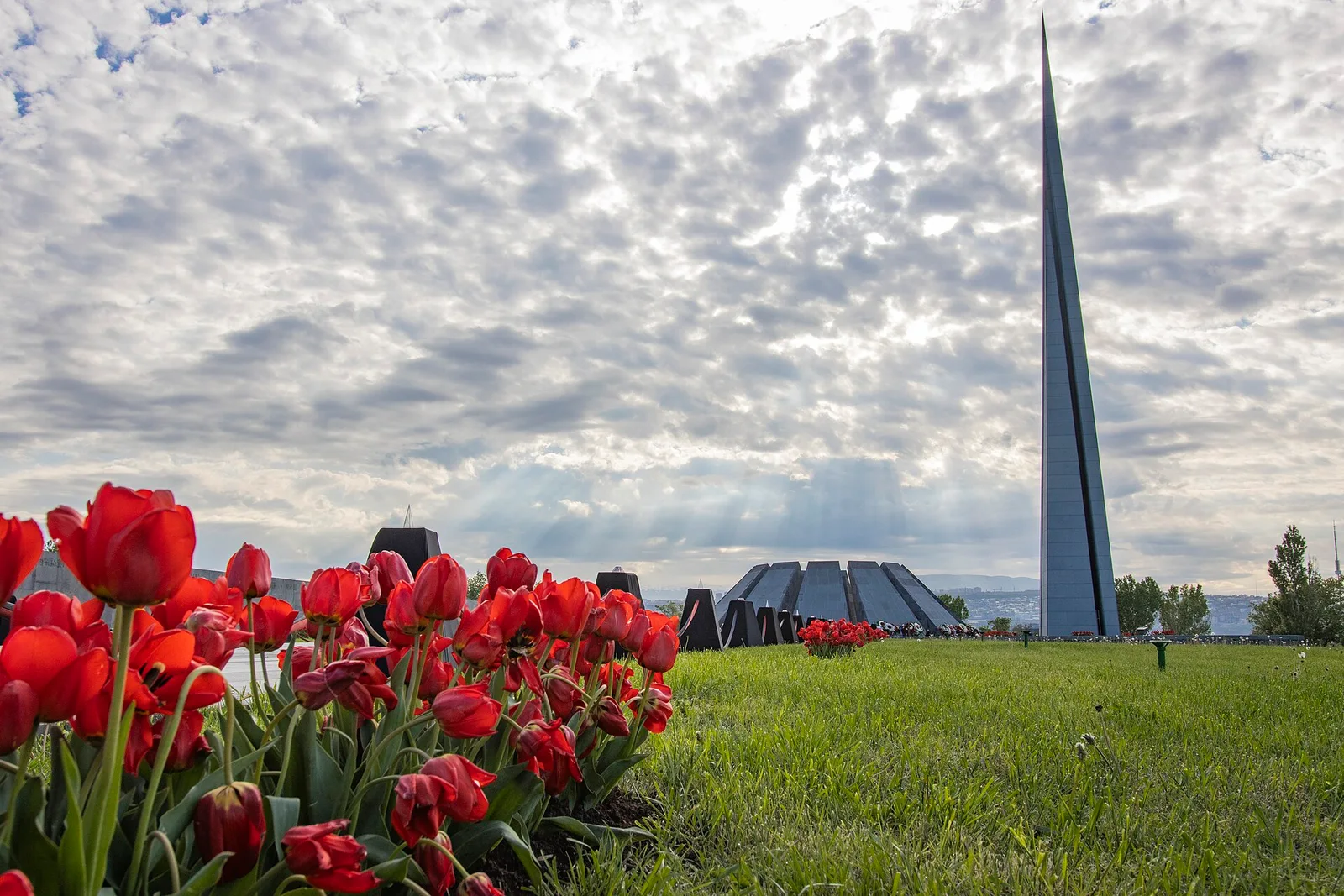 Memorial del Genocidio Armenio en Tsitsernakaberd