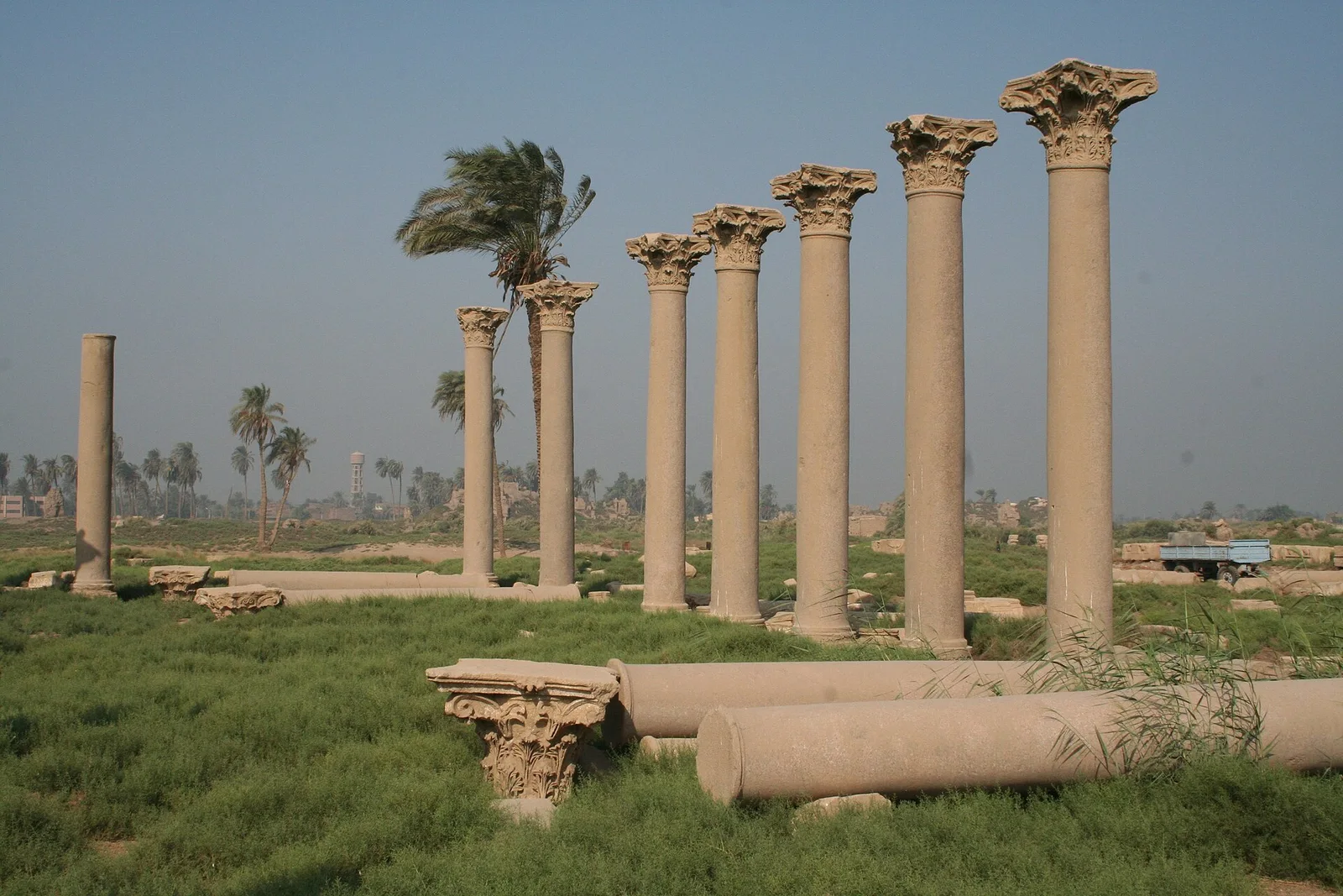 Hermopolis — El-Ashmounein