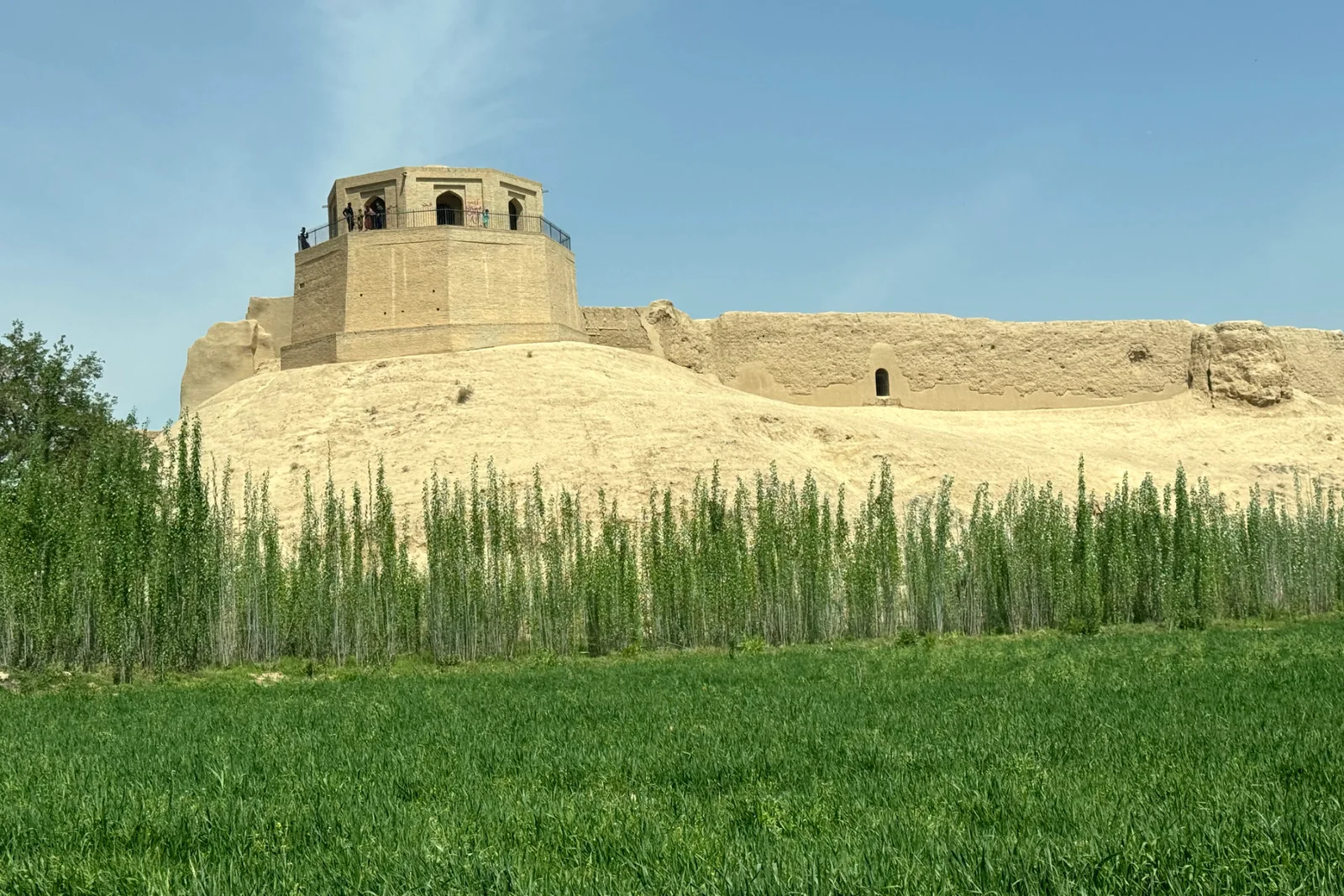 Murallas de la antigua Balj