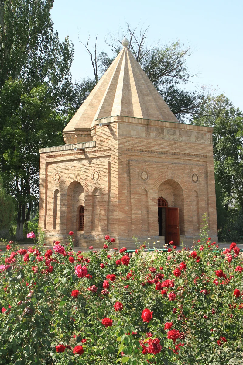 Mausolée Babaji Khatun