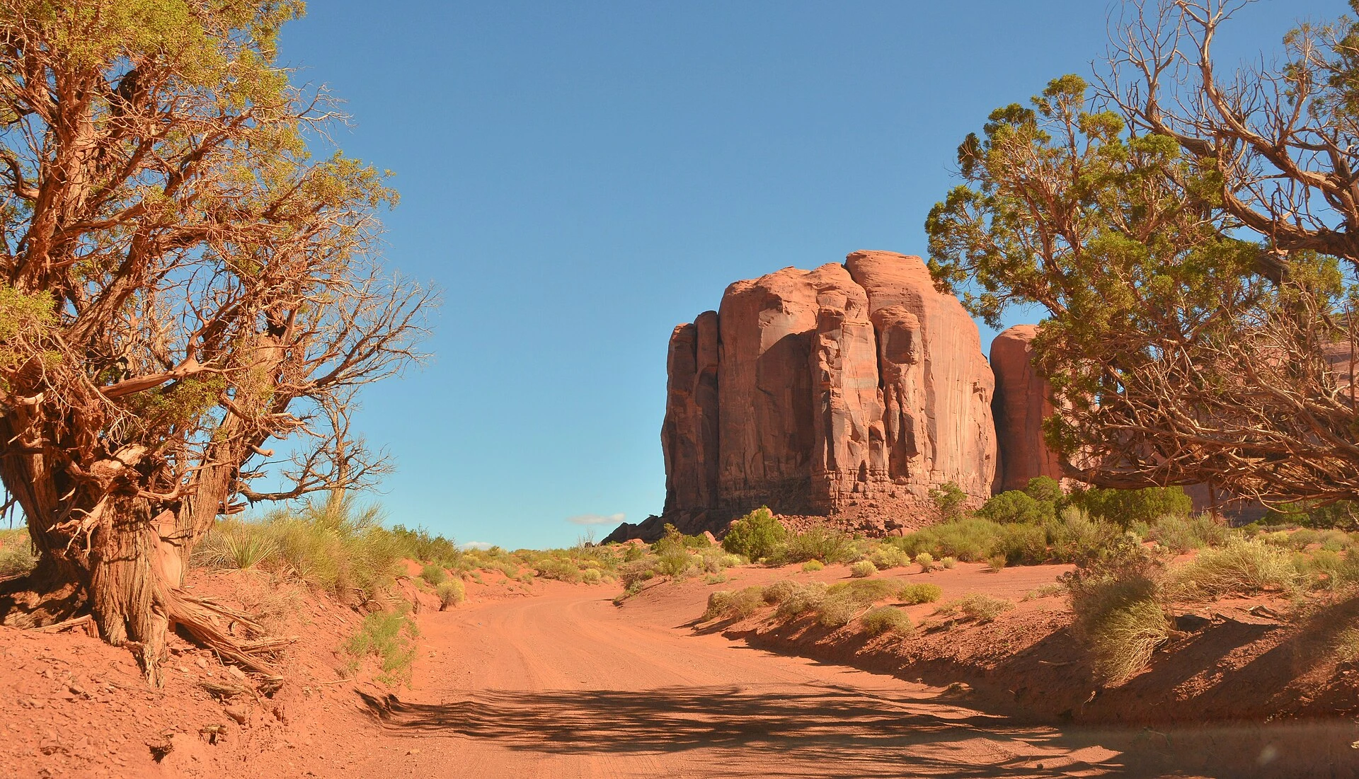 Valley Drive - Monument Valley