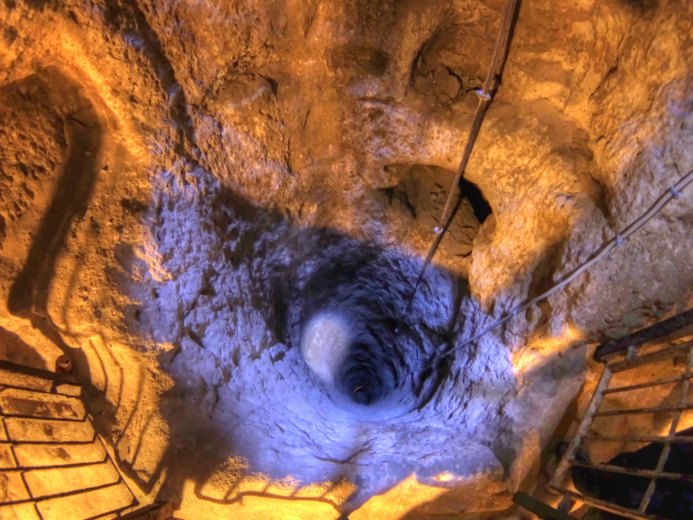 Pueblo subterráneo de Derinkuyu