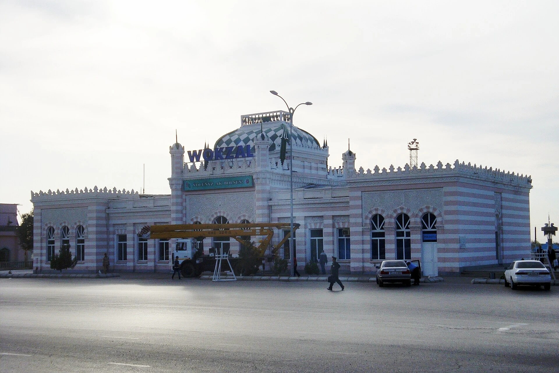 Turkmenbachy Historic Station