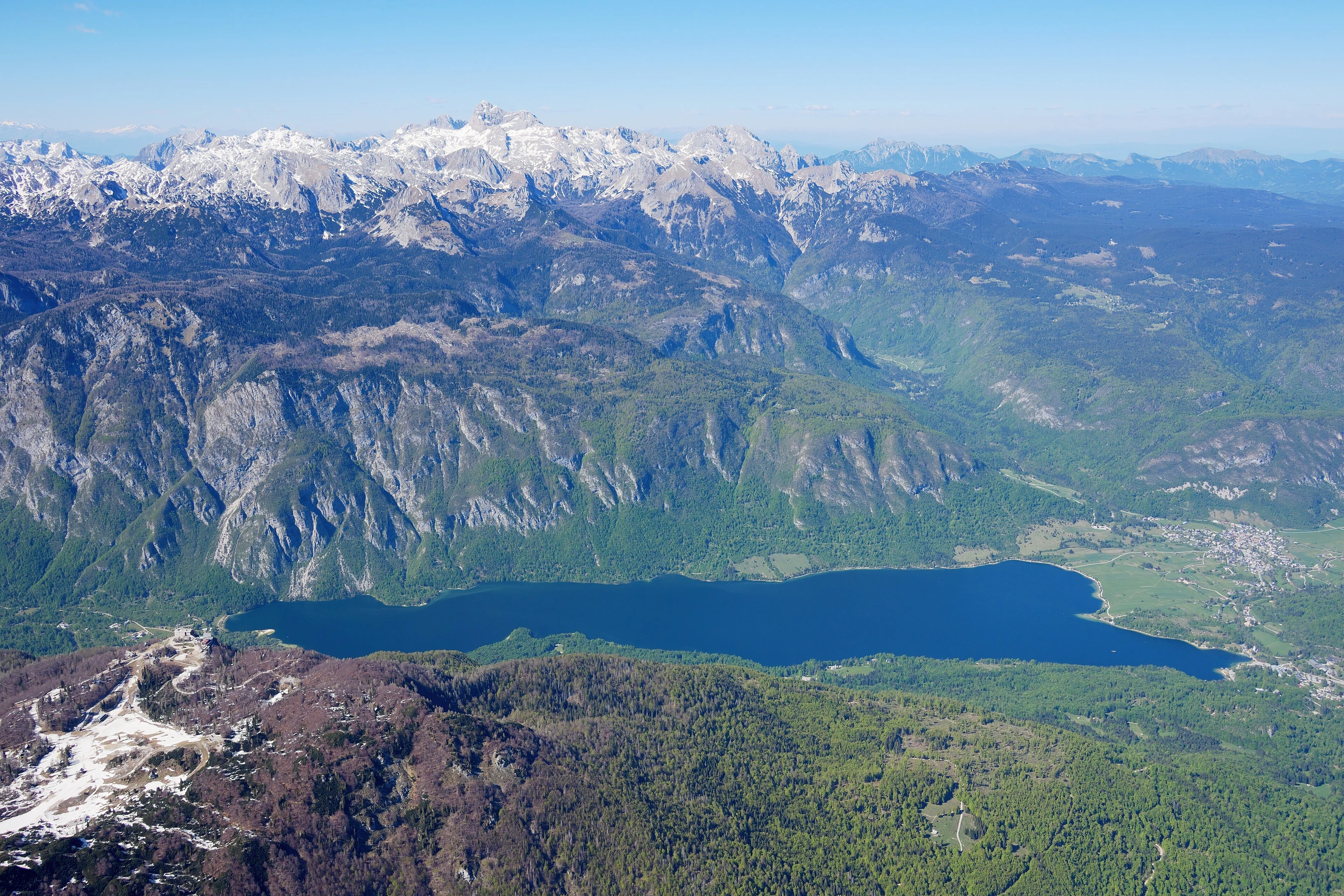 Lago de Bohinj