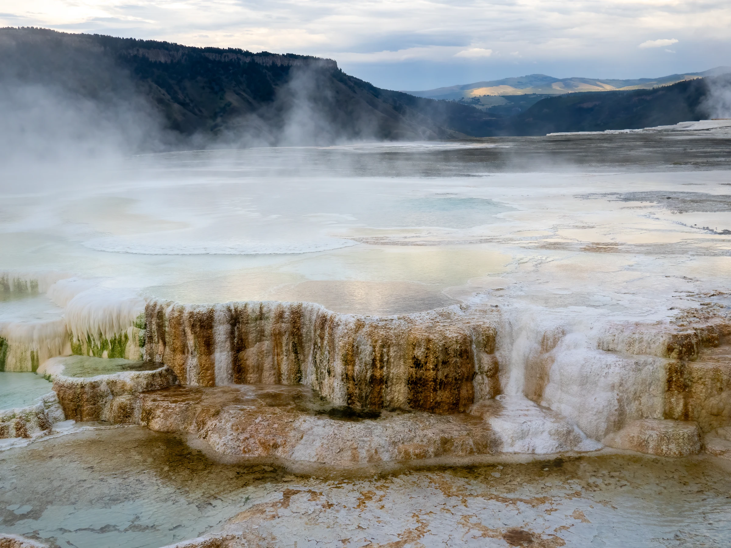 Mammoth Hot Springs - Yellowstone National Park