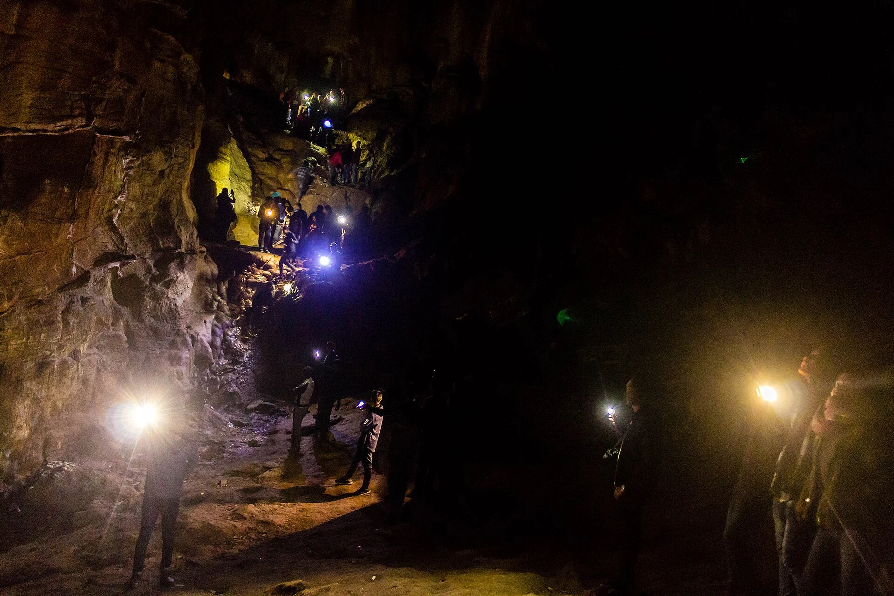 Cueva de Siddha Gufa
