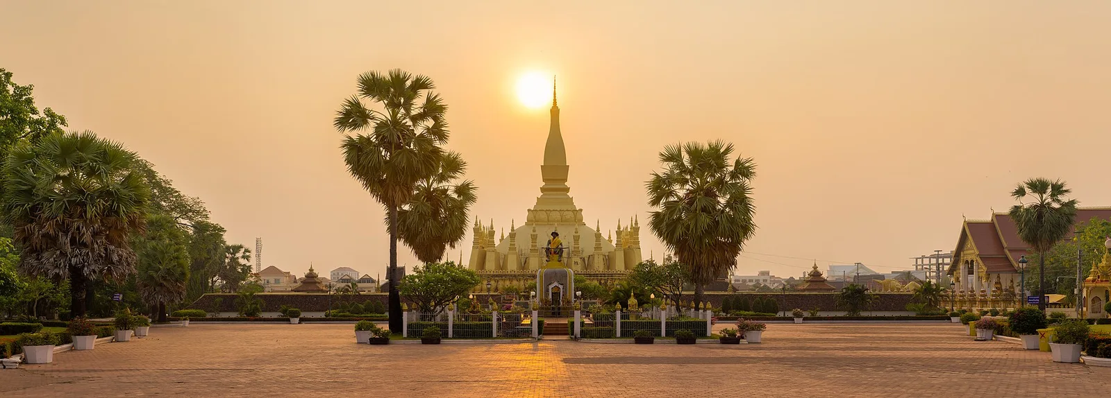 Pha That Luang