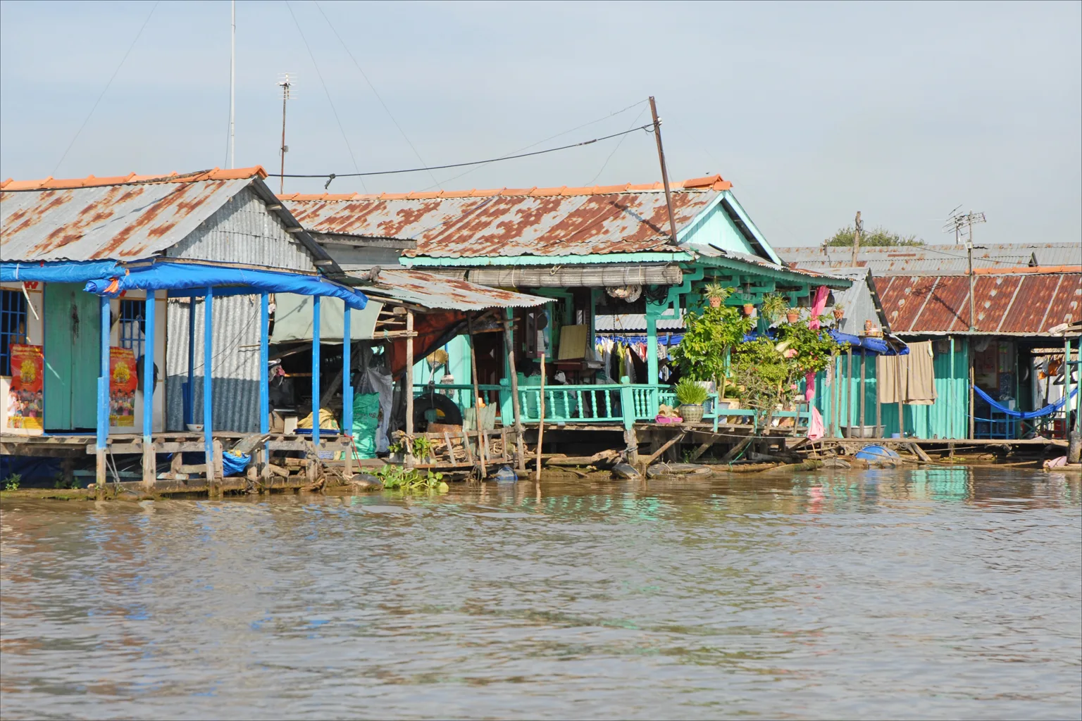 Châu Đốc floating village