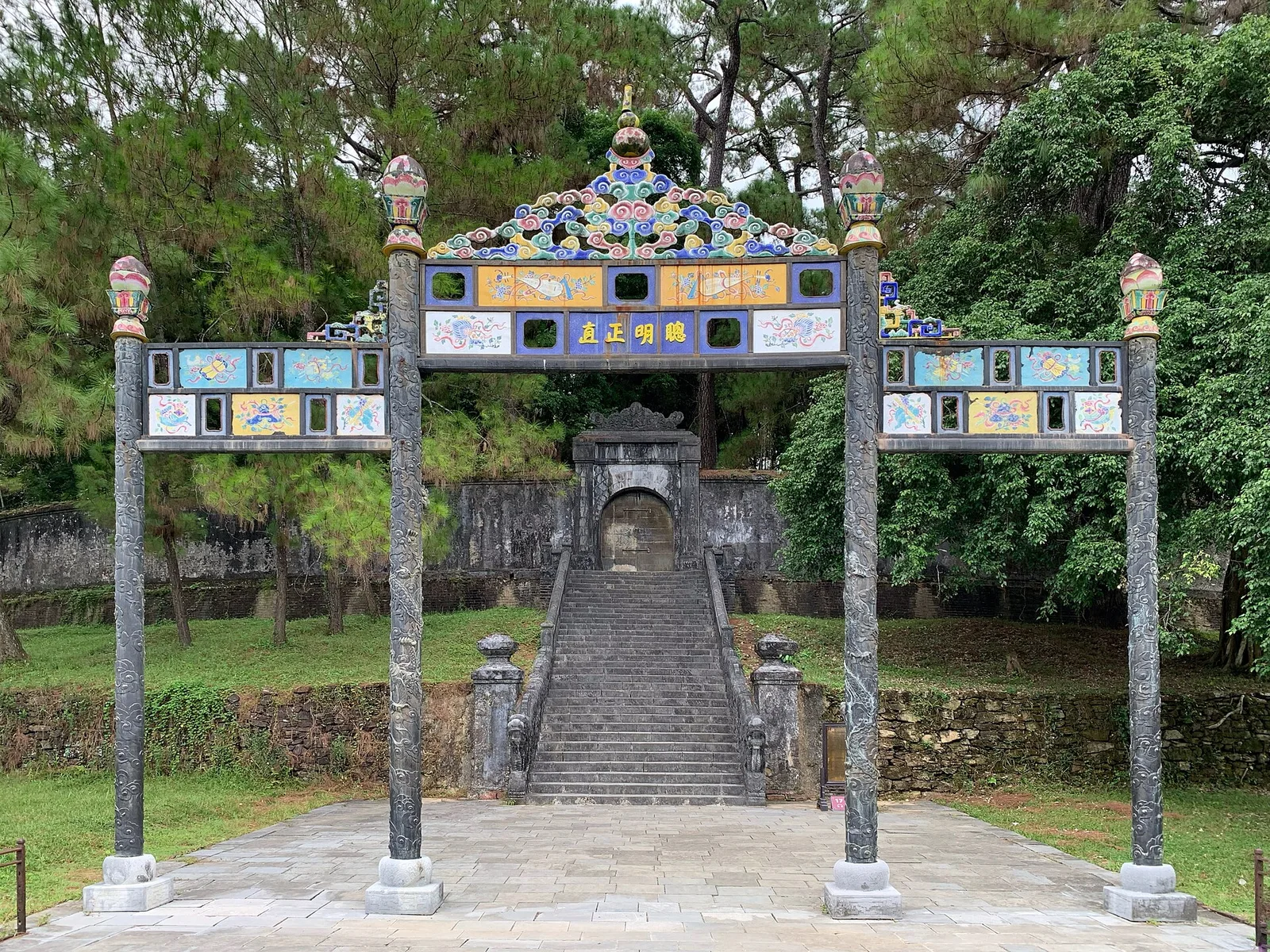 Tombeau de Minh Mạng