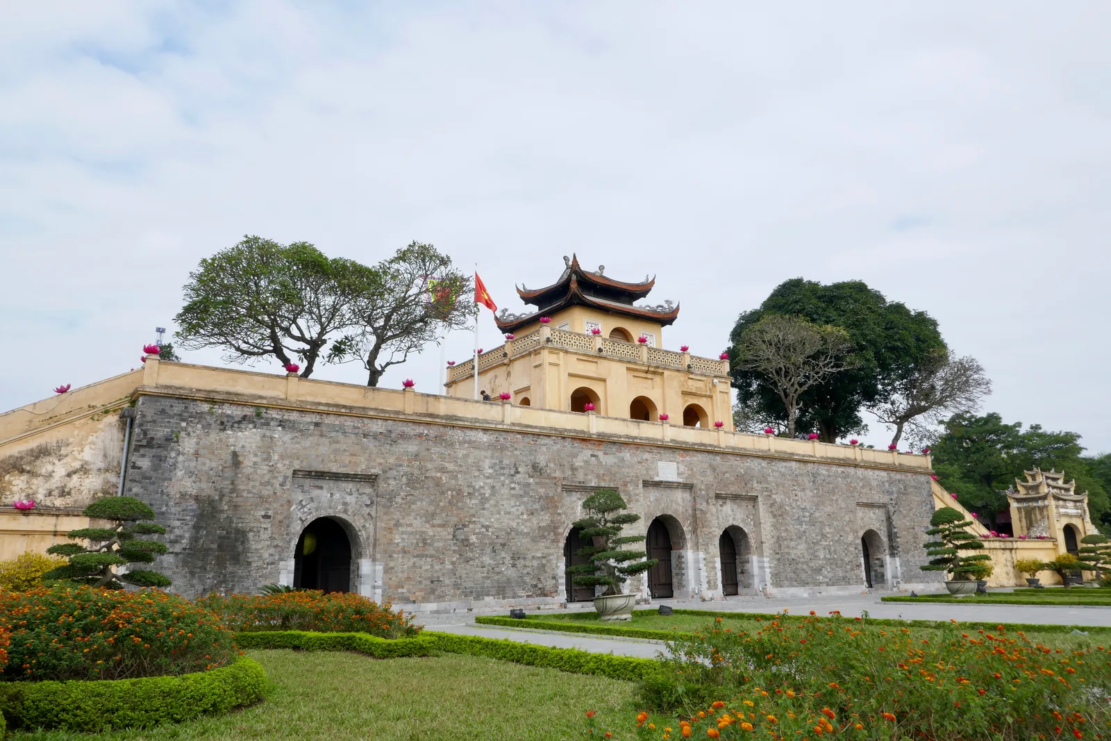 Porte de la citadelle impériale de Thăng Long