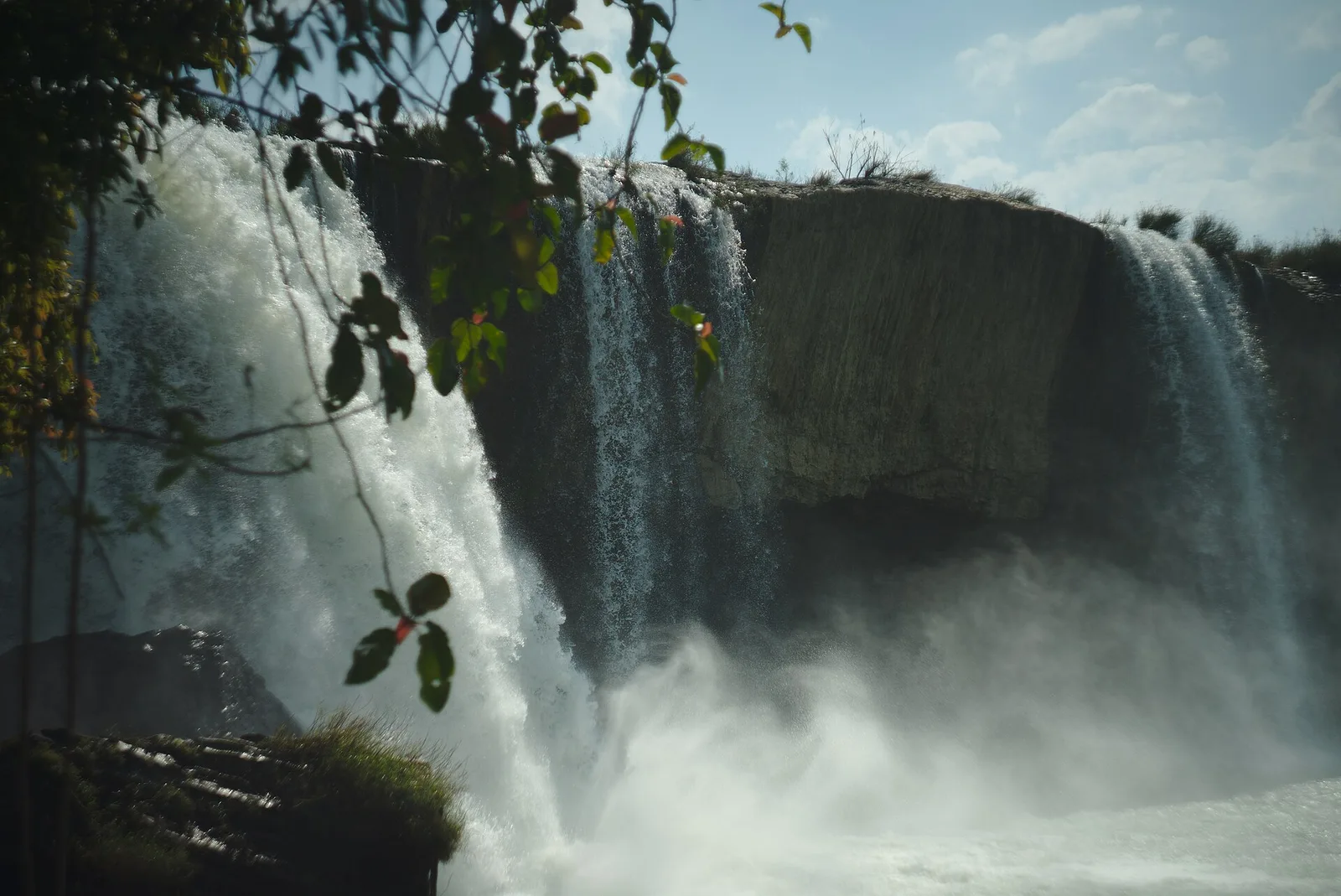 Cascade de Dray Nur