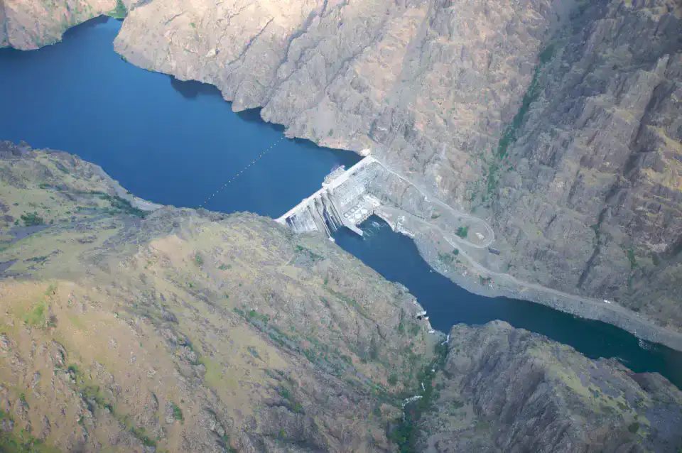 Hells Canyon Dam - Hells Canyon