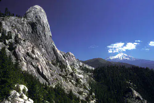 Castle Crags - Mont Shasta et Siskiyou