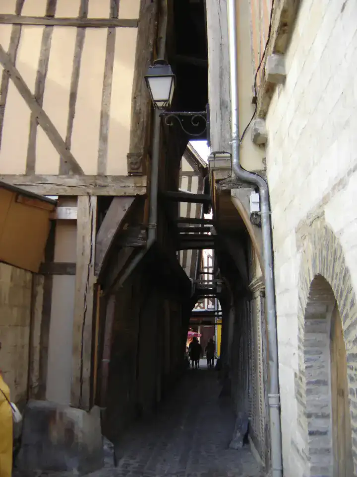 Ruelle des Chats — Troyes et lacs de Champagne