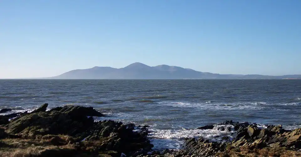 Newcastle et Slieve Donard — Downpatrick et Castlewellan