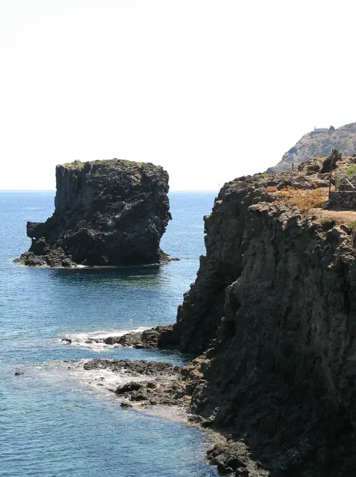 Faraglioni d'Ustica