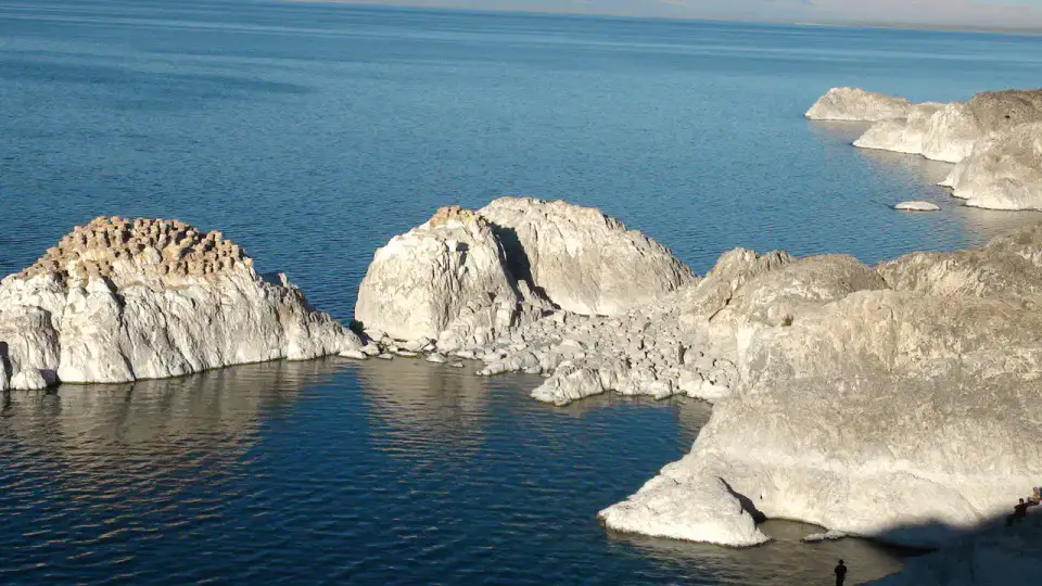 Falaises de Hetsuu Had - Lac Khyargas