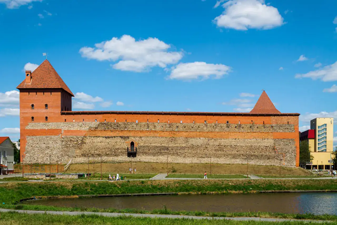 Château de Lida - Navahroudak et Lida
