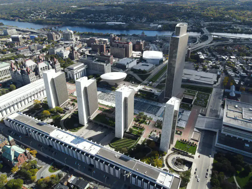 Empire State Plaza - Albany et Troy