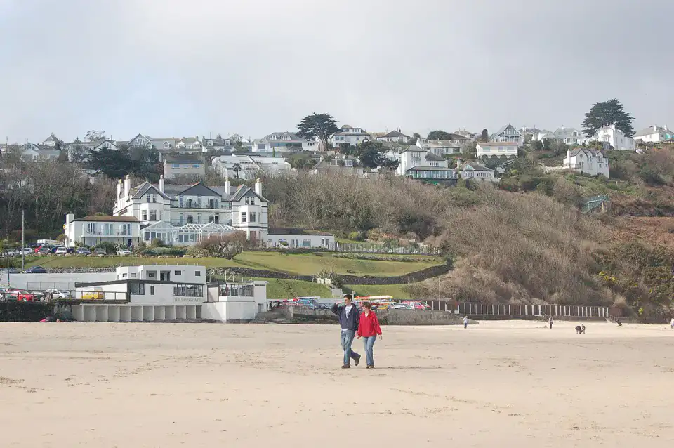 Carbis Bay