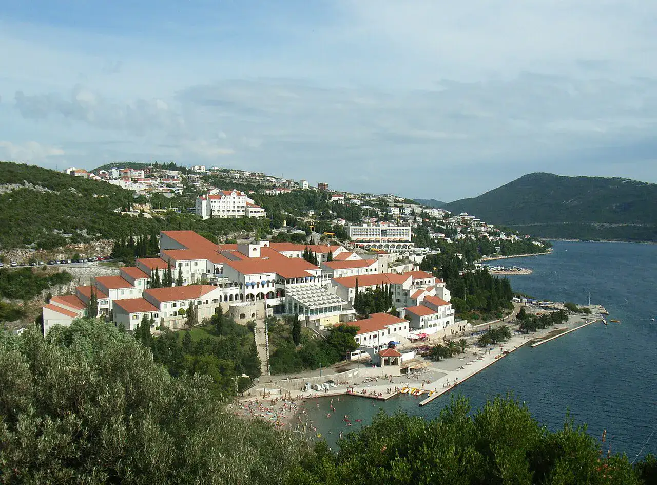 Baie de Neum — Neum et côte bosnienne