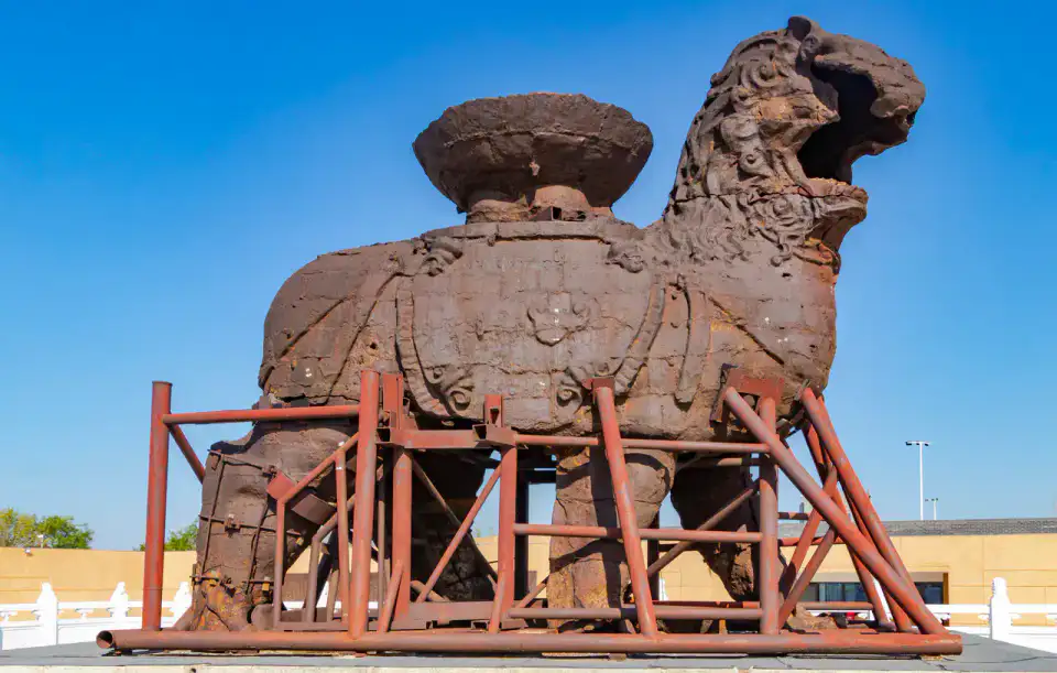 Lion de fer de Cangzhou - Cangzhou et Wuqiao