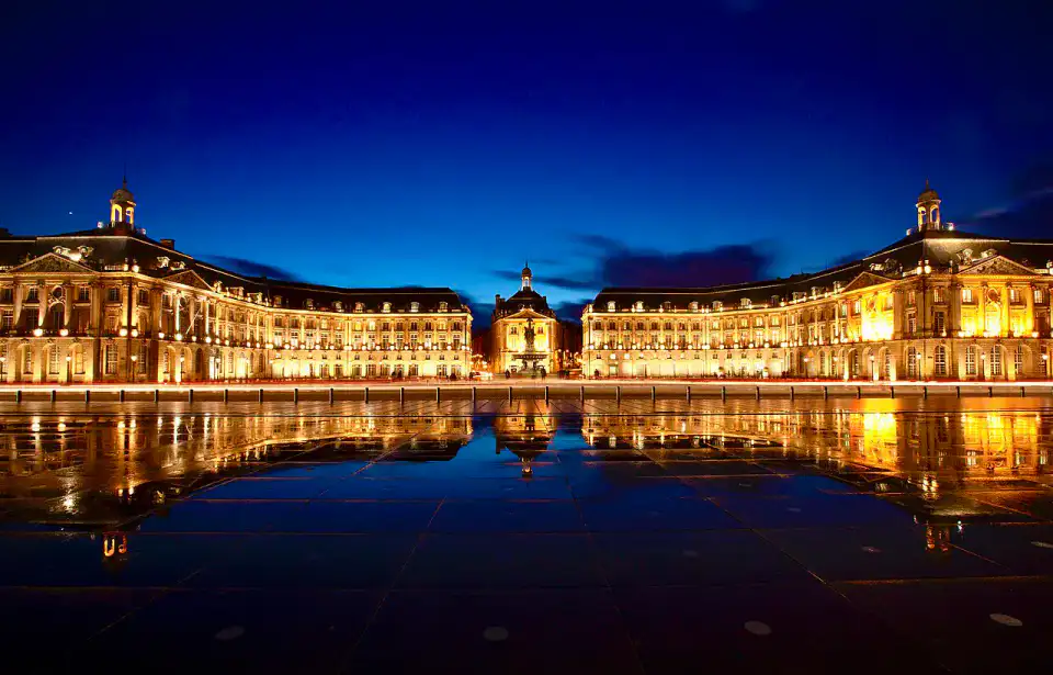 Place de la Bourse — Région bordelaise