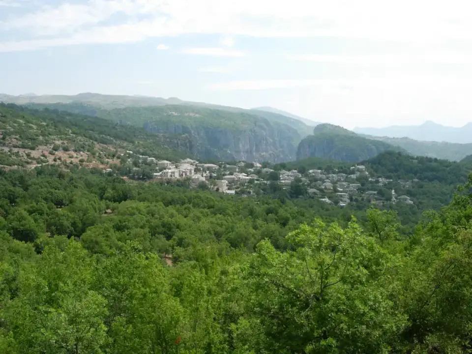 Monodendri — Zagori et gorge de Vikos