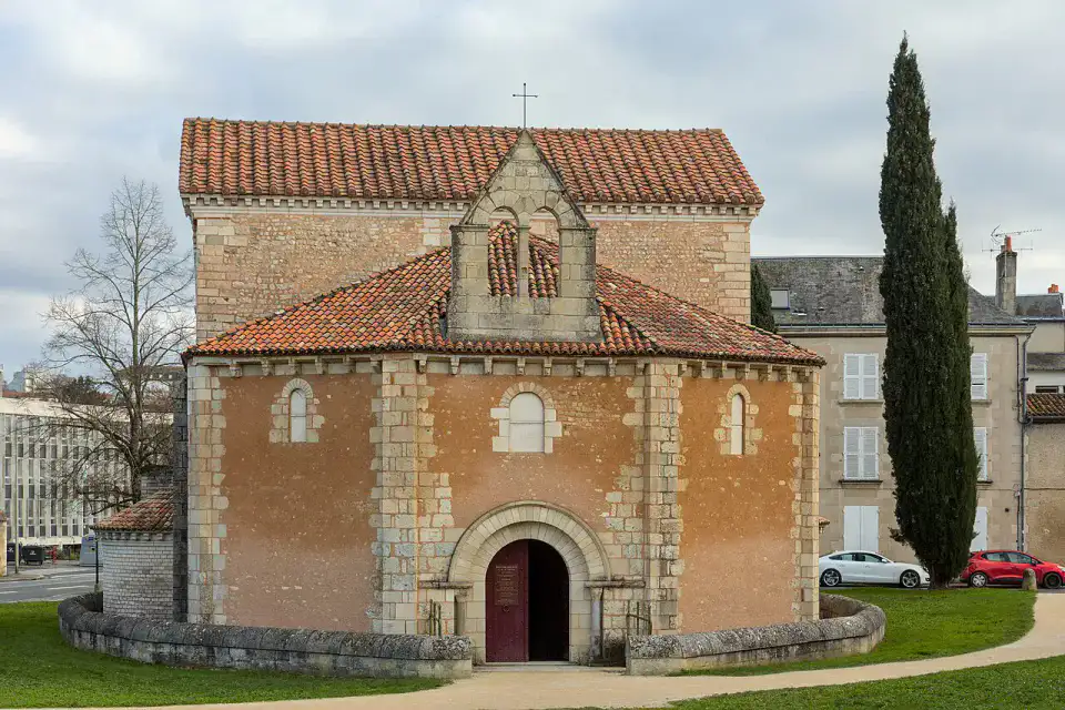 Baptistère Saint-Jean de Poitiers - Poitiers et Futuroscope