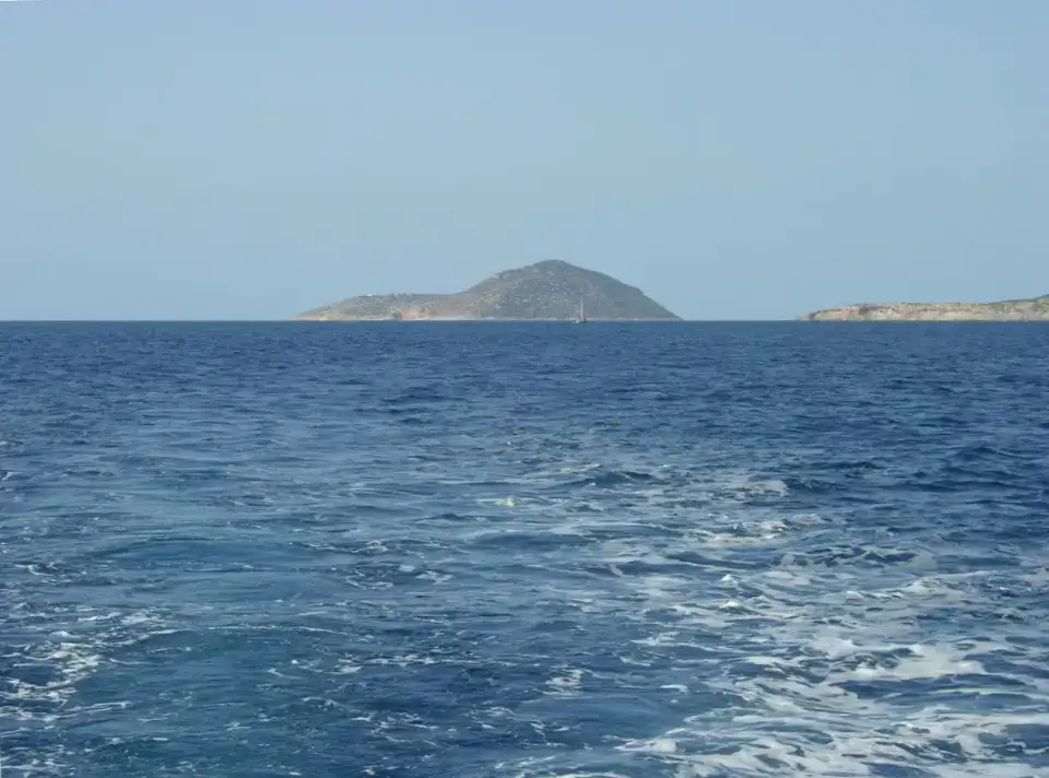 Strongyli - Kastellorizo et îlots de Ro