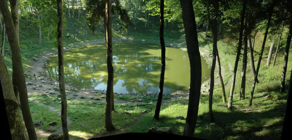 Cratère de Kaali - Saaremaa et Kuressaare