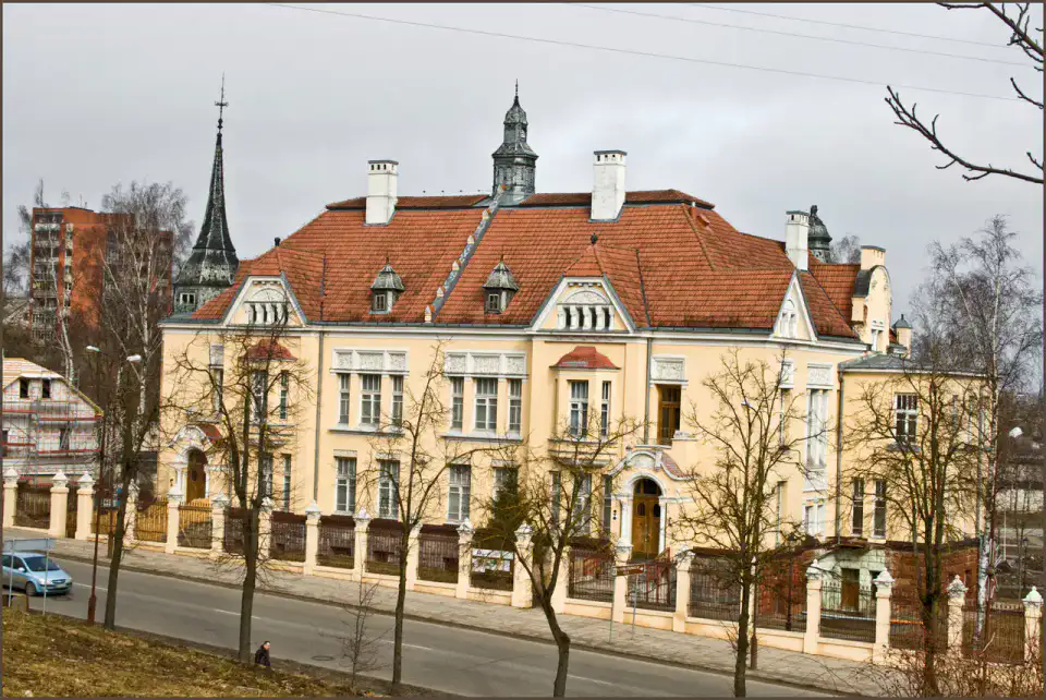 Villa Chaim Frenkel - Šiauliai et colline des Croix