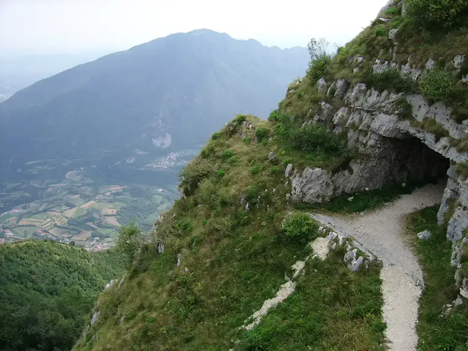 Mulattiera du Monte Cengio