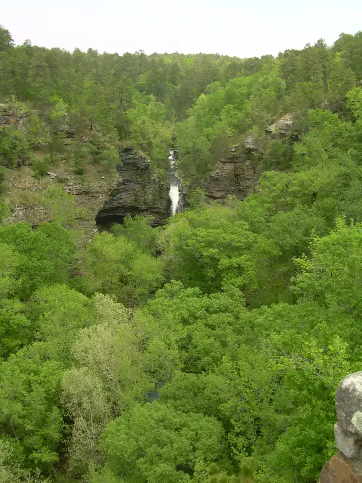 Cedar Falls - Petit Jean et Mount Magazine