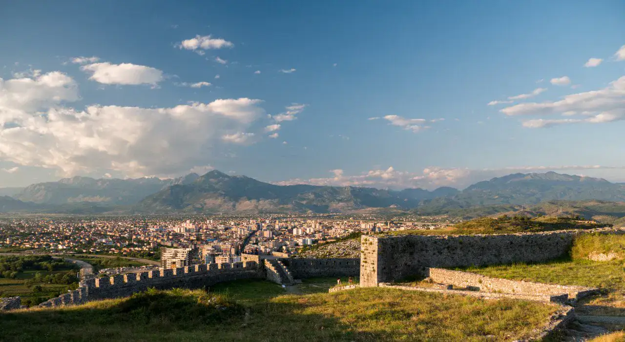 Shkodër — Shkodër et Alpes albanaises