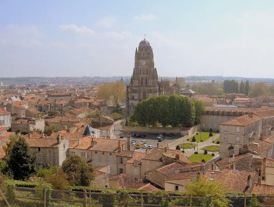 Saintes — Cognac, Saintes et vallée de la Charente
