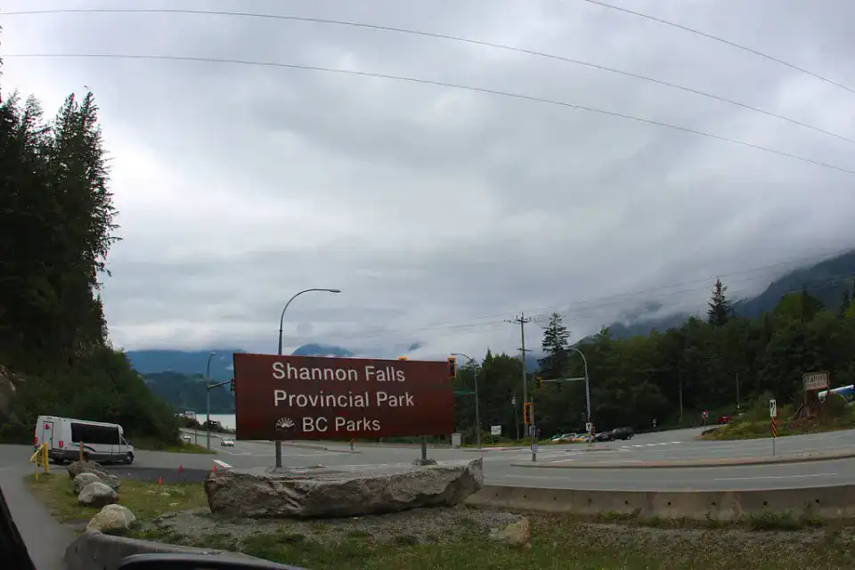 Shannon Falls Provincial Park - Whistler et corridor Sea-to-Sky